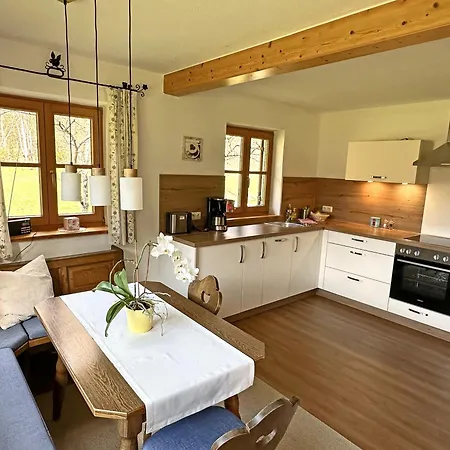 Labenbach Ferienhaus *